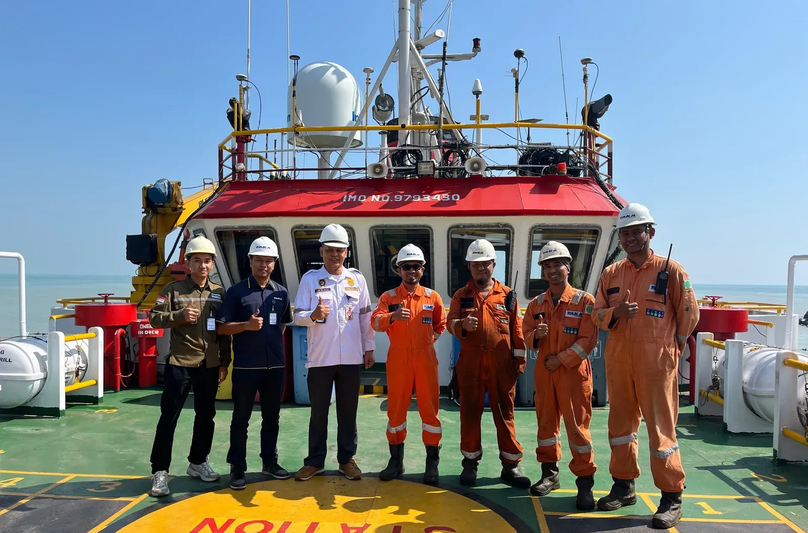 Armada kapal untuk proyek survei